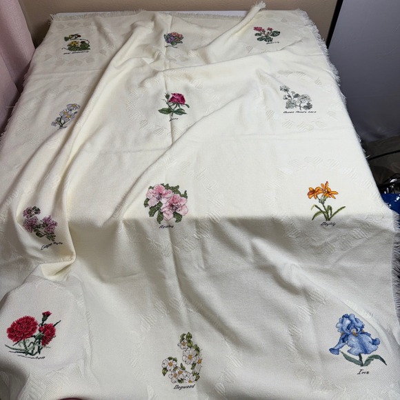 Unbranded Other - Vintage Botanical Floral CrossStitch Woven Throw Blanket Cream Cottagecore